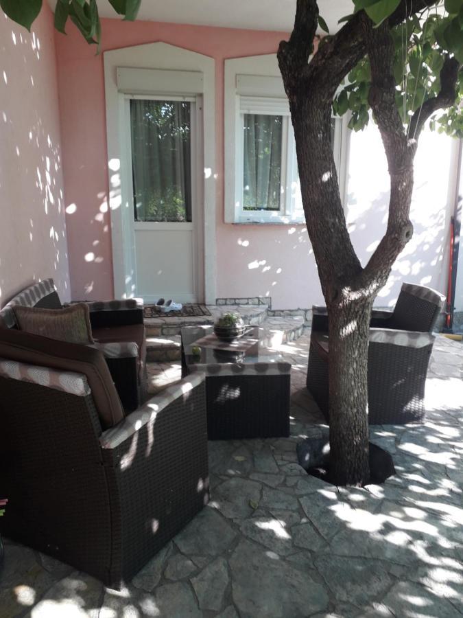 מוסטר Villa Melograno מראה חיצוני תמונה