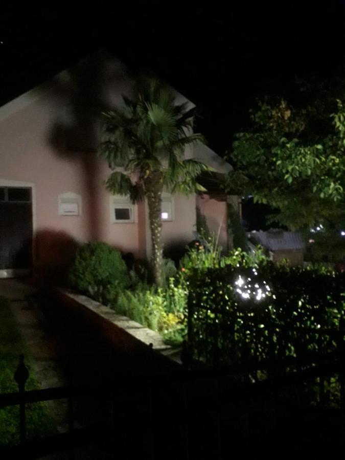 מוסטר Villa Melograno מראה חיצוני תמונה